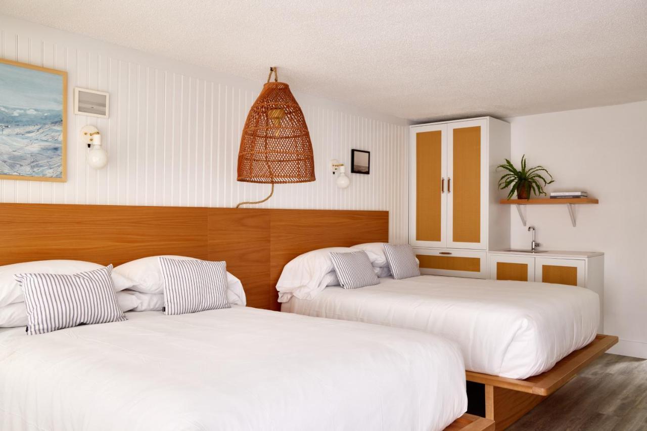 Parker Beach Lodge South Yarmouth Bagian luar foto