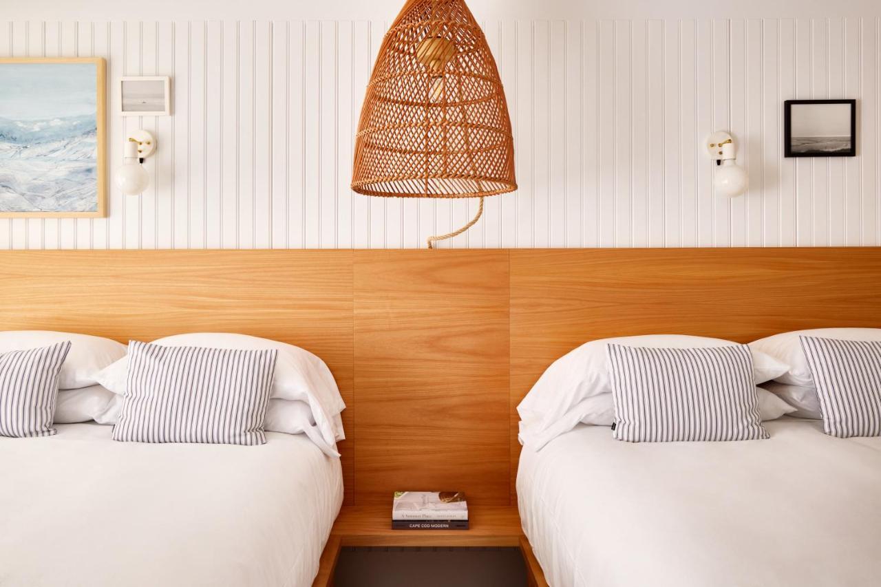Parker Beach Lodge South Yarmouth Bagian luar foto