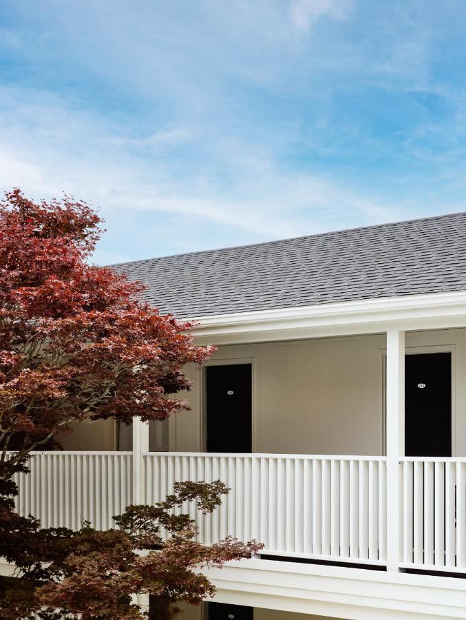 Parker Beach Lodge South Yarmouth Bagian luar foto